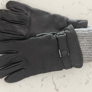 Elegant Leather Gloves for Men